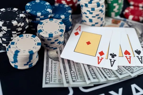 musangtoto live casino table with croupier and multi-angle broadcast feed